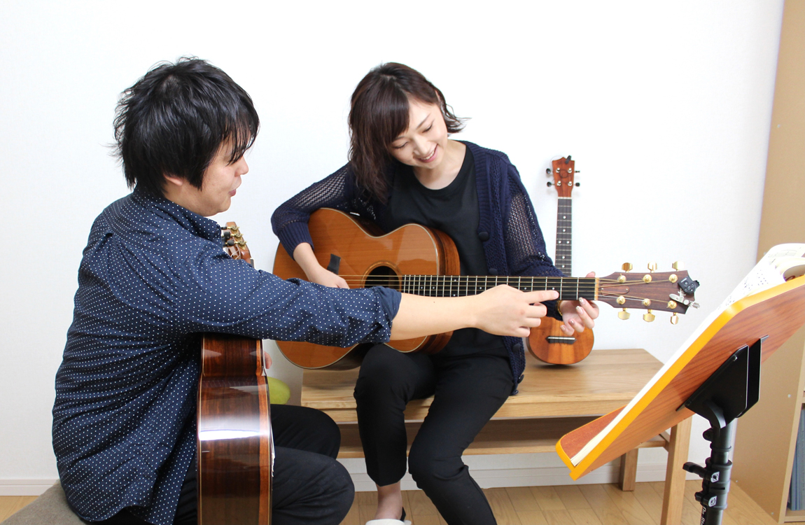 奥野隆ギター教室 レッスン風景