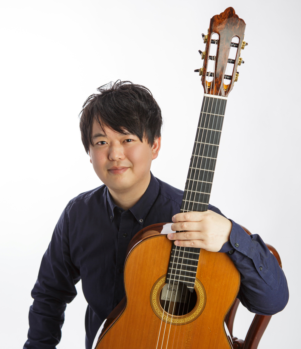 クラシックギタリスト 奥野隆